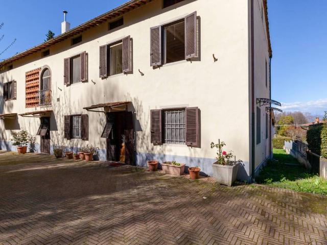 Rustico in vendita a Bagni Di Lucca Ponte, Toscana