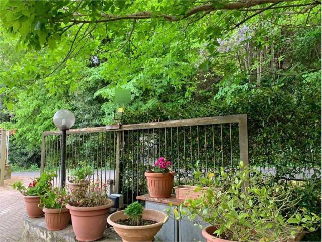 Rustico in vendita a Pozzuolo, Bagni Di Lucca Ponte
