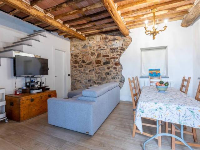 Rustico in vendita a Cappella, Bagni Di Lucca Ponte