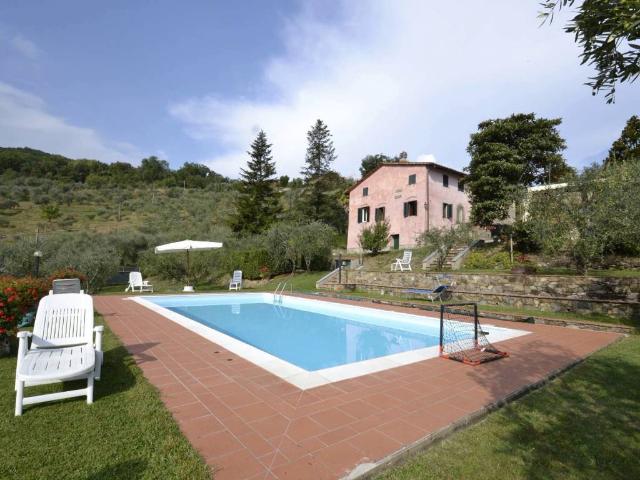 Rustico in vendita a San Gemignano di Moriano, Bagni Di Lucca Ponte