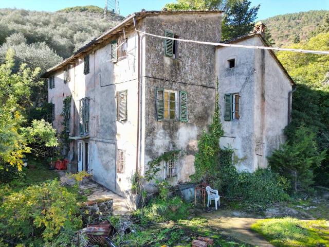 Rustico in vendita a Santa Maria del Giudice, Lucca
