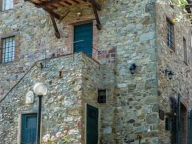 Rustico in vendita a Bagni Di Lucca Ponte, Toscana
