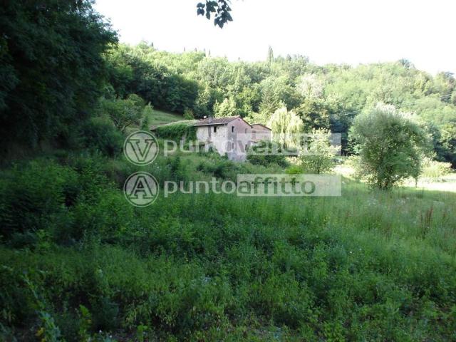 Rustico in vendita a Sesto di Moriano, Bagni Di Lucca Ponte