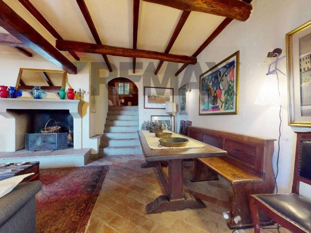 Rustico in vendita a Bagni Di Lucca Ponte, Toscana