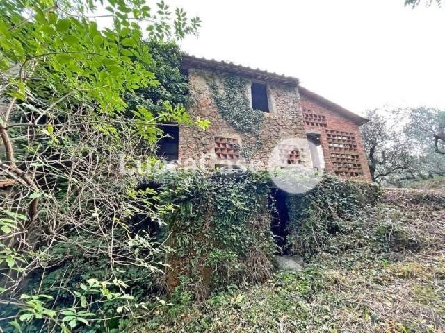 Rustico in vendita a Cappella, Bagni Di Lucca Ponte