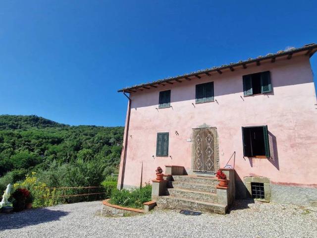 Rustico in vendita a Bagni Di Lucca Ponte, Toscana