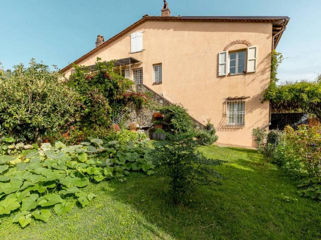 Rustico in vendita a Mammoli, Bagni Di Lucca Ponte