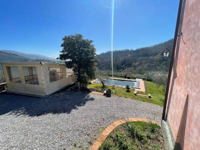 Rustico in vendita a Mammoli, Bagni Di Lucca Ponte