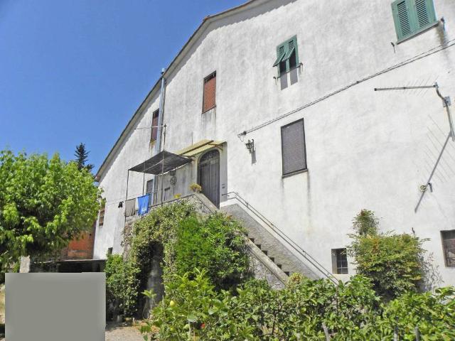 Rustico in vendita a Sesto di Moriano, Bagni Di Lucca Ponte