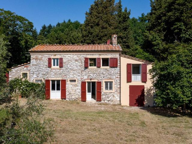 Rustico in vendita a Bagni Di Lucca Ponte, Toscana