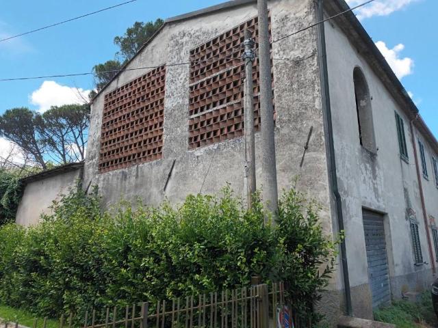 Rustico in vendita a Bagni Di Lucca Ponte, Toscana
