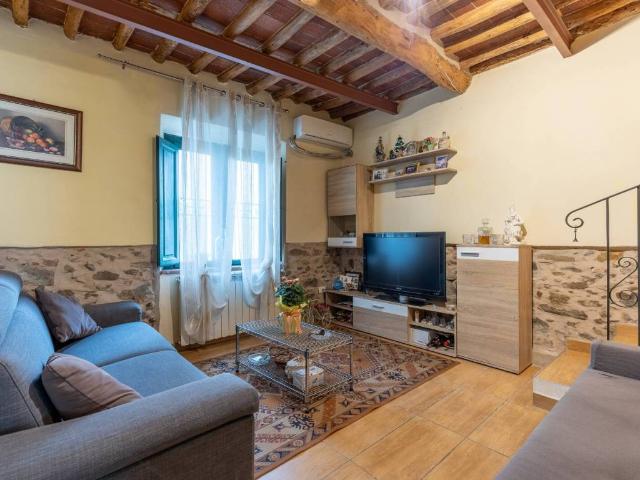 Rustico in vendita a San Concordio, Bagni Di Lucca Ponte