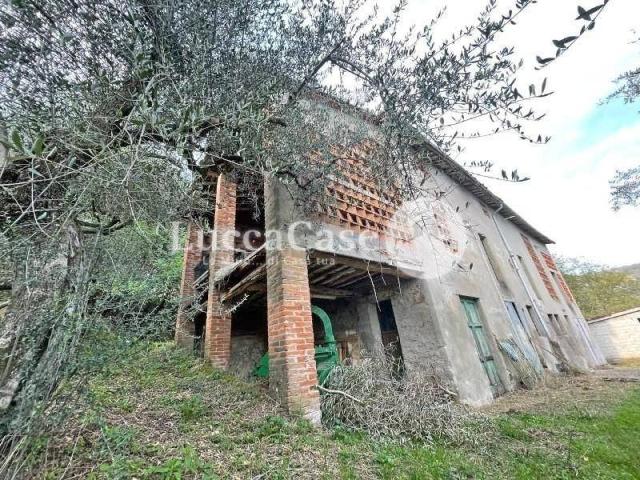 Rustico in vendita a Cappella, Bagni Di Lucca Ponte