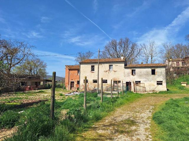 Rustico in vendita a Santa Maria, Lucignano