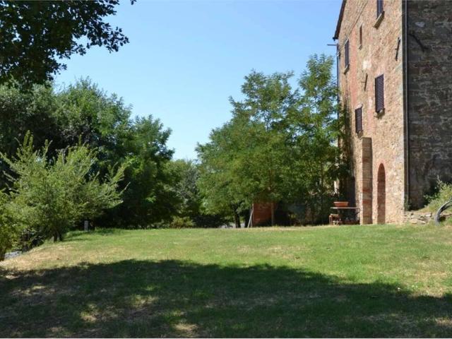 Rustico in vendita a Lucignano, Toscana