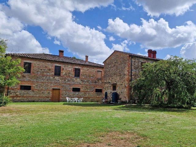 Rustico in vendita a Santa Maria, Lucignano