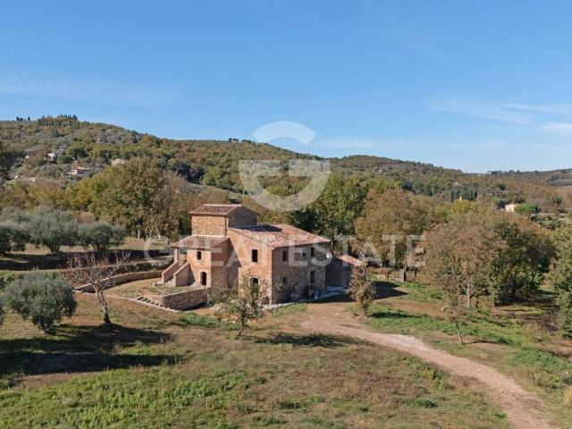 Rustico in vendita a Santa Maria, Lucignano