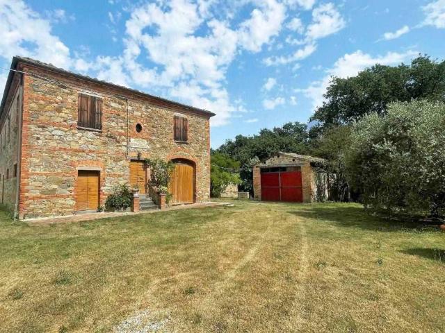 Rustico in vendita a Lucignano, Toscana