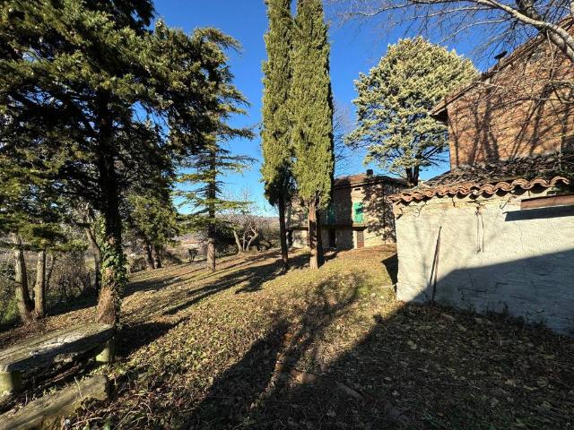 Rustico in vendita a Lugagnano Val D'arda, Reggio Emilia