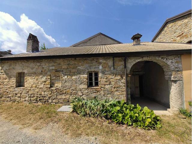 Rustico in vendita a Lugagnano Val D'arda, Reggio Emilia