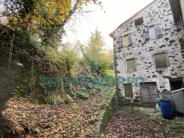 Rustico in vendita a Lugo Di Vicenza, Veneto