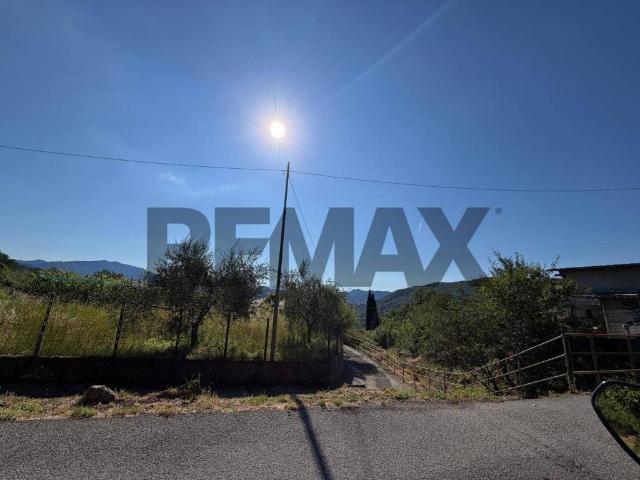 Rustico in vendita a Lumarzo, Pannesi