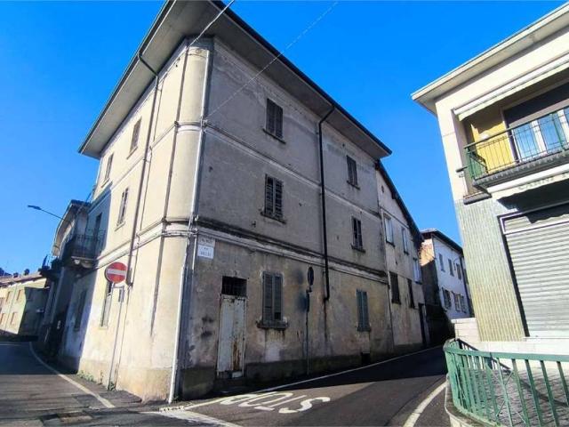 Rustico in vendita a Lurago Marinone, Lombardia