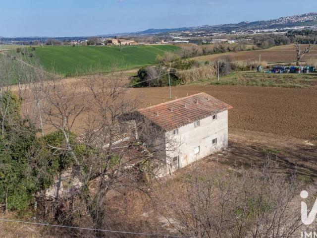 Rustico in vendita a Tribunale, Marche