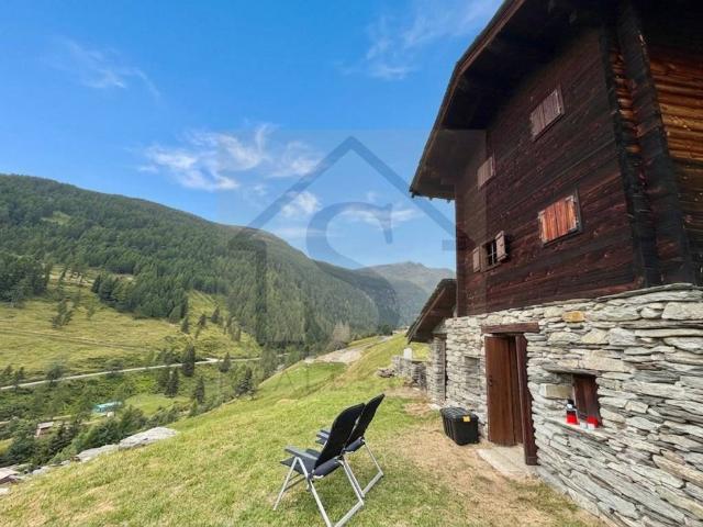 Rustico in vendita a Comunità montana della Valchiavenna, Madesimo