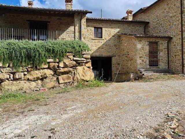 Rustico in vendita a San Savino, Magione