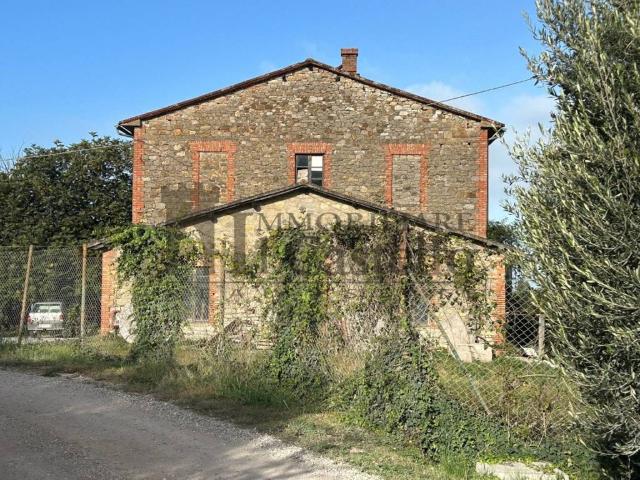 Rustico in vendita a Sant'Arcangelo, Magione