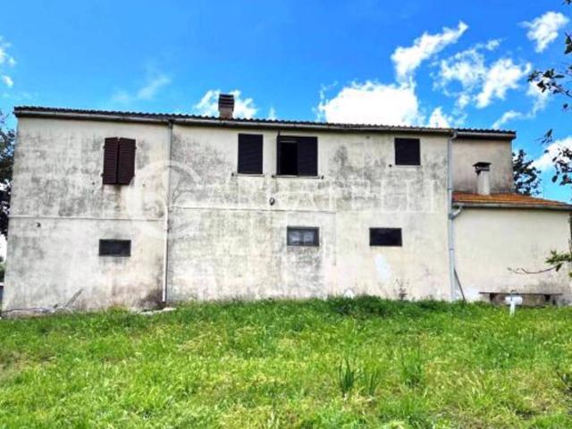 Rustico in vendita a Magliano In Toscana, Toscana