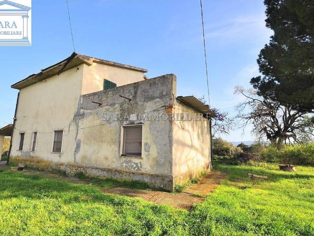 Rustico in vendita a Magliano In Toscana, Toscana