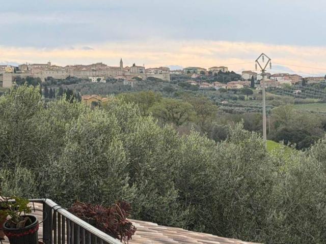 Rustico in vendita a Magliano In Toscana, Toscana