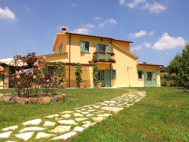 Rustico in vendita a Magliano In Toscana, Toscana