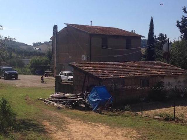 Rustico in vendita a Magliano In Toscana, Toscana