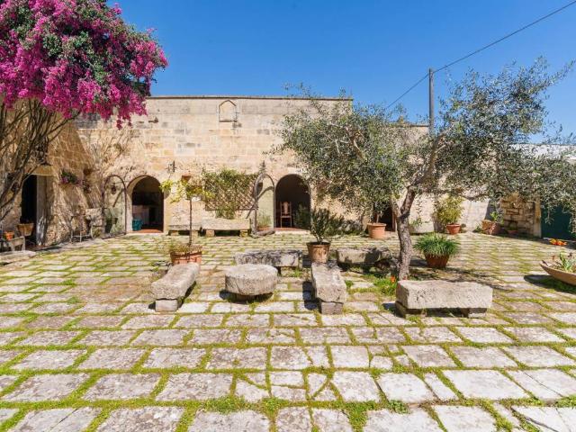 Villa Indipendente in vendita a Puglia, Lecce