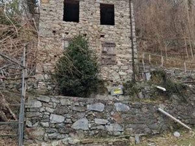 Rustico in vendita a Magliolo, Liguria