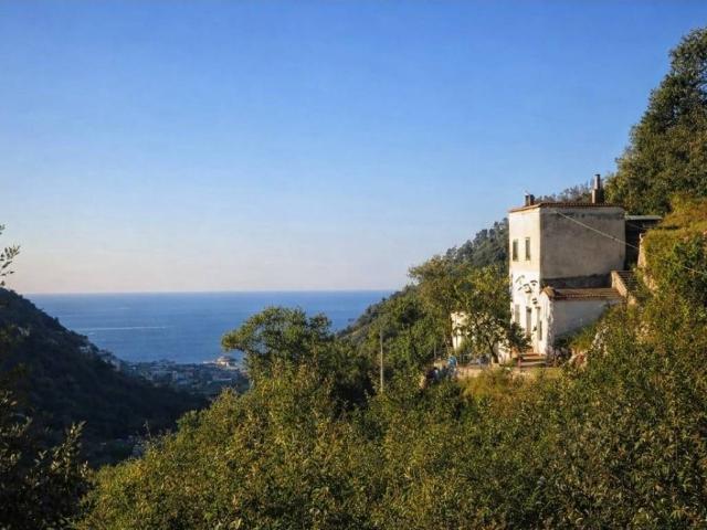 Rustico in vendita a Maiori, Campania