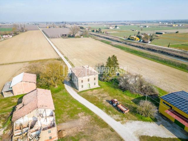 Rustico in vendita a Unione Terre di Pianura, Malalbergo