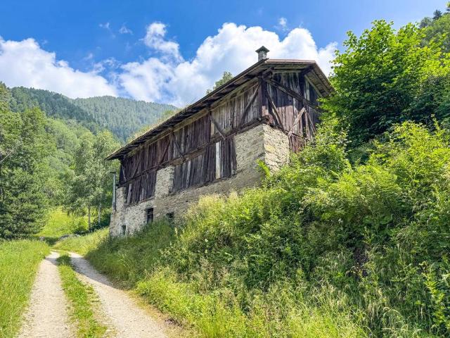 Rustico in vendita a Comunità della Valle di Sole, Malè