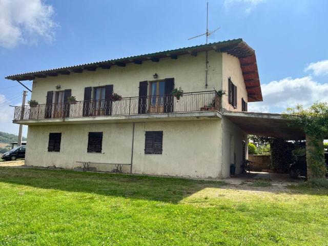 Rustico in vendita a Unione di Comuni Montani Colline del Fiora, Manciano