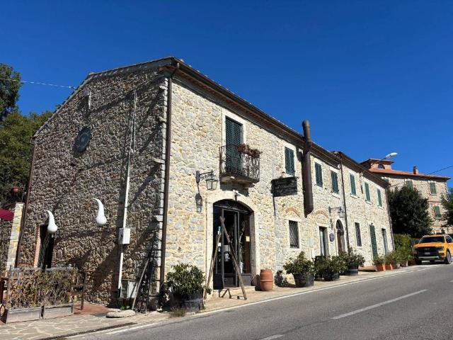 Rustico in vendita a Unione di Comuni Montani Colline del Fiora, Manciano