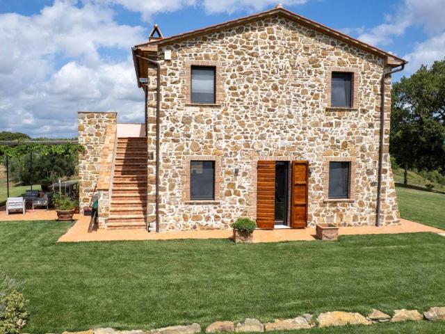 Rustico in vendita a Unione di Comuni Montani Colline del Fiora, Manciano