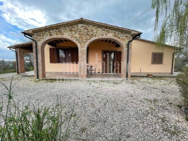 Rustico in vendita a Unione di Comuni Montani Colline del Fiora, Manciano
