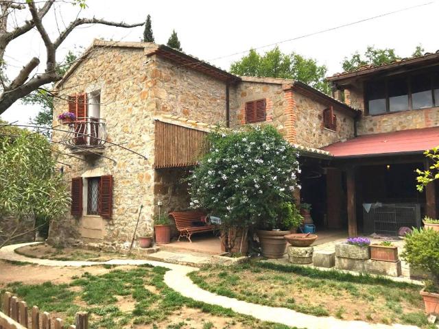 Rustico in vendita a Unione di Comuni Montani Colline del Fiora, Manciano