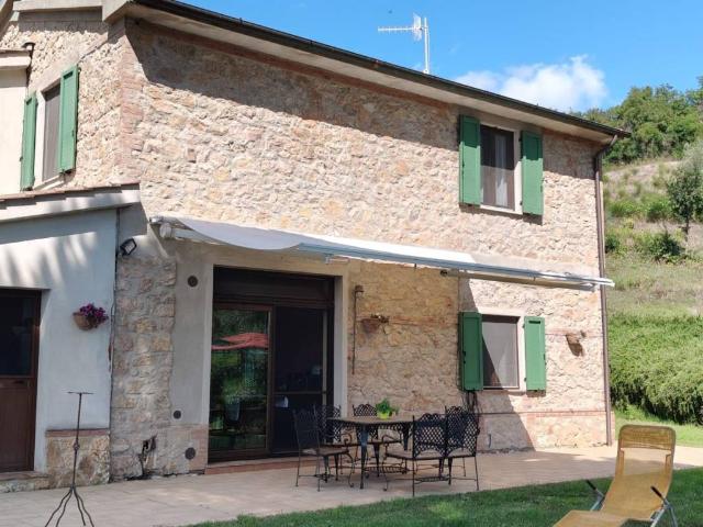 Rustico in vendita a Unione di Comuni Montani Colline del Fiora, Manciano