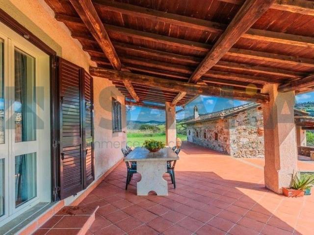 Rustico in vendita a Unione di Comuni Montani Colline del Fiora, Manciano