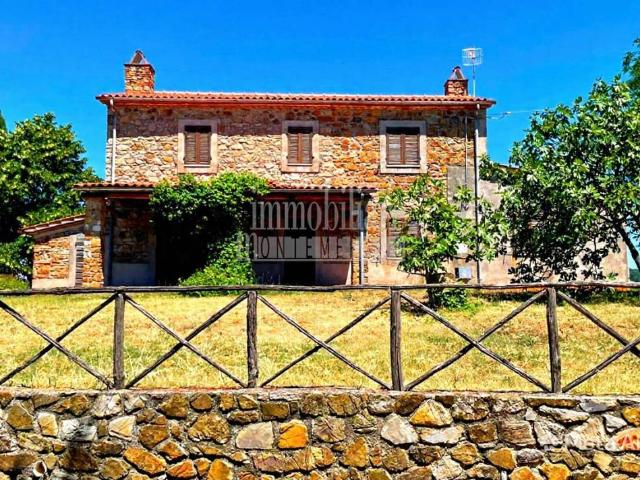 Rustico in vendita a Unione di Comuni Montani Colline del Fiora, Manciano