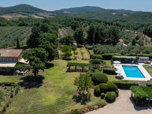 Rustico in vendita a Unione di Comuni Montani Colline del Fiora, Manciano